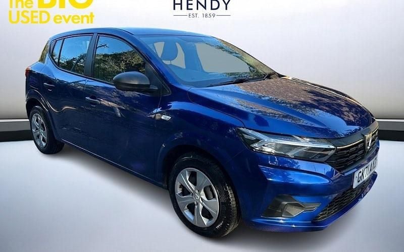 Used 2022 Dacia Sandero Essentiel Hatchback | £9,399 (Good price) - Image 1/3