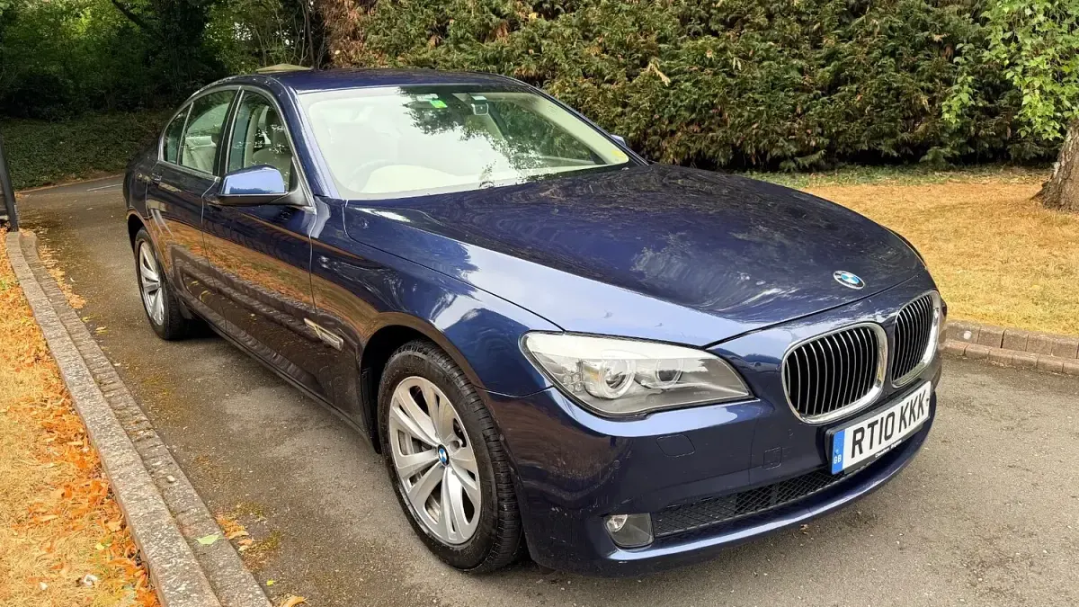 Used BMW 730 Comfort Edition 241 HP (177 kW) 2010 Blue Sedan