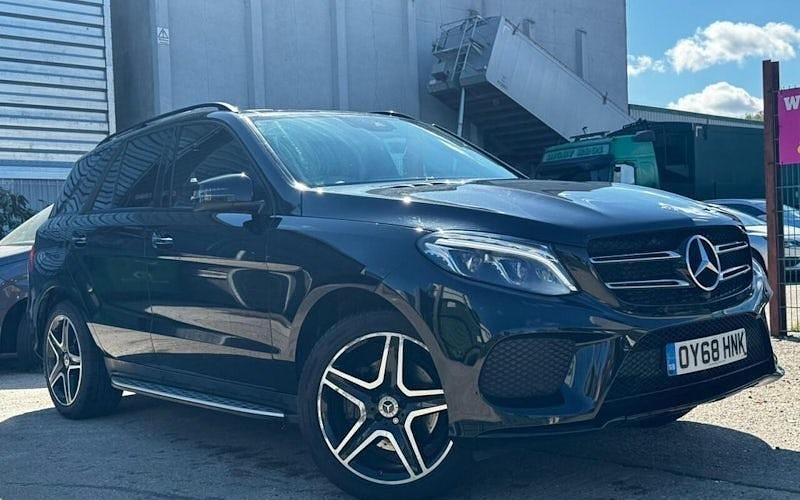 Black Used 2018 Mercedes GLE350 AMG Estate | £18,800 (Fair price) - Image 1/4