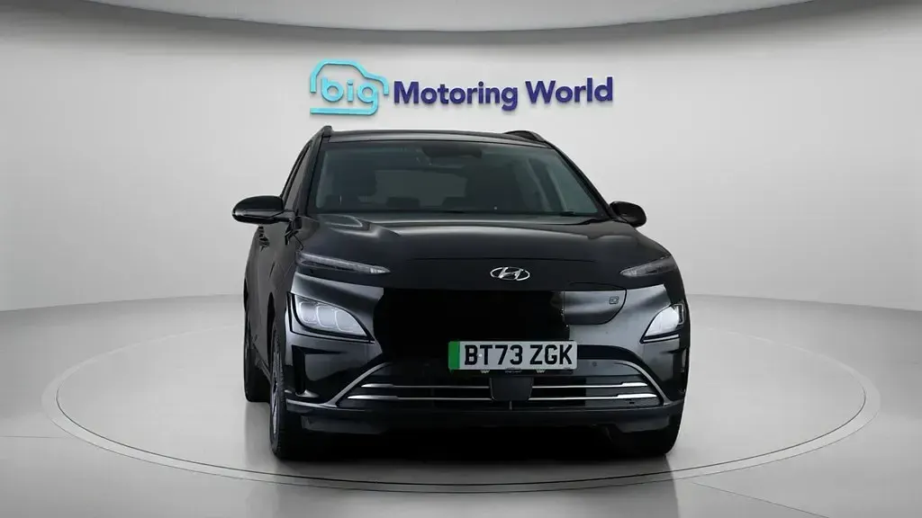 Używany Hyundai Kona Premium 10 kW (14 KM) 2023 SUV