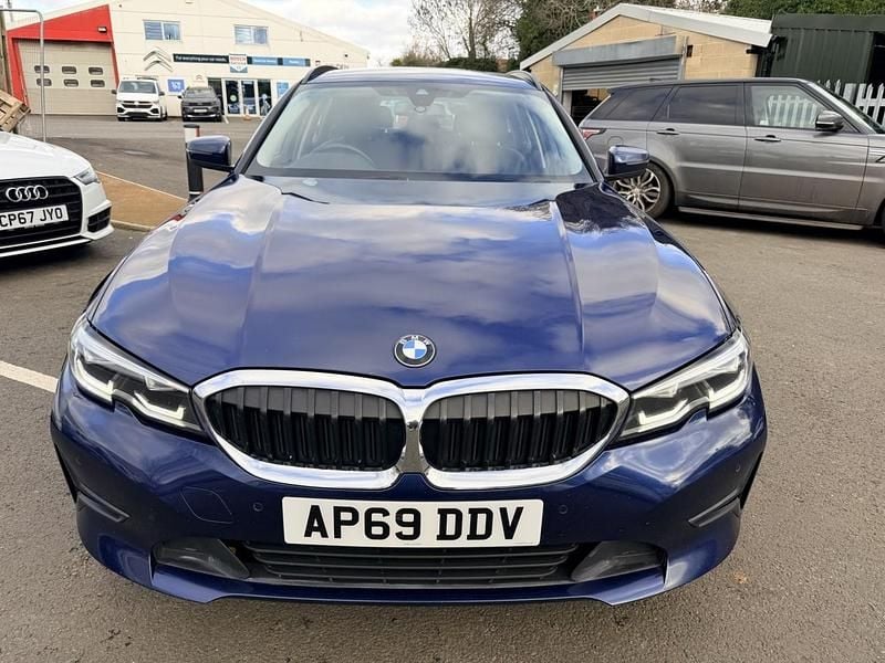 Used BMW 318 2020 Blue Estate