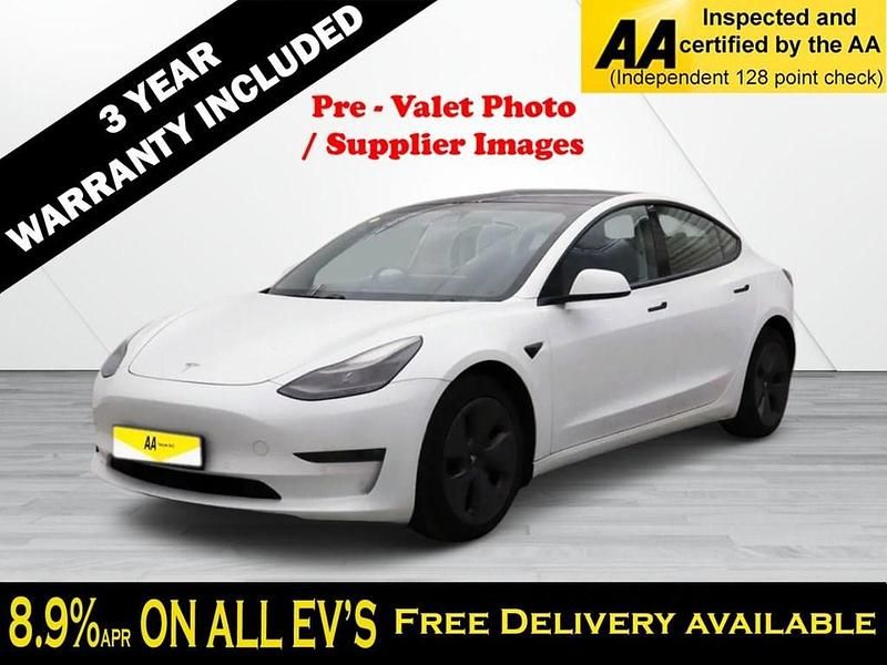 White Used 2021 Tesla Model 3 Sedan | £19,895 (Fair price) - Image 1/4