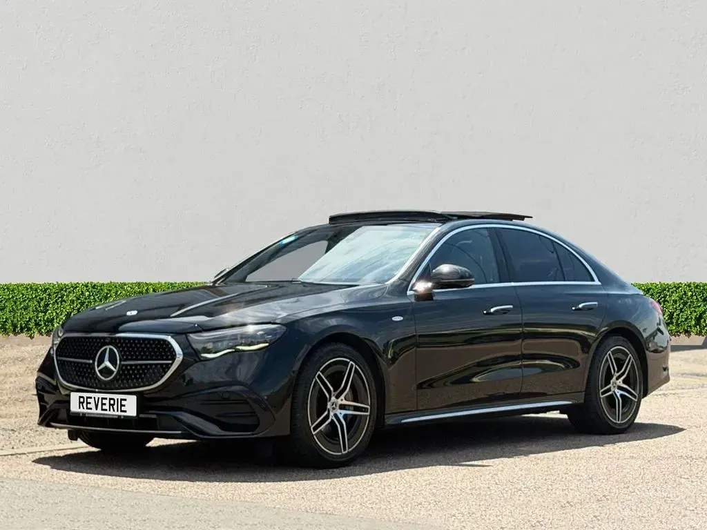 Used Mercedes E300 AMG line 313 HP (230 kW) 2025 Black Sedan