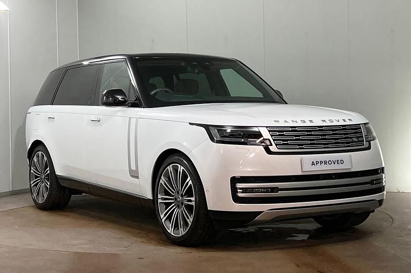 White Used 2025 Land Rover Range Rover Autobiography SUV | £112,500 (Fair price) - Image 1/4