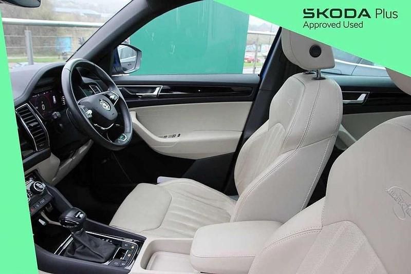 Used Skoda Kodiaq LAURIN & KLEMENT 196 HP (144 kW) 2023 Race blue metallic SUV