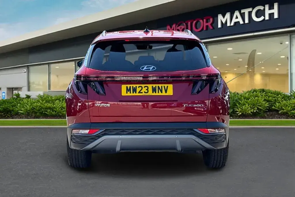 Used Hyundai Tucson Premium 150 HP (110 kW) 2023 Red SUV