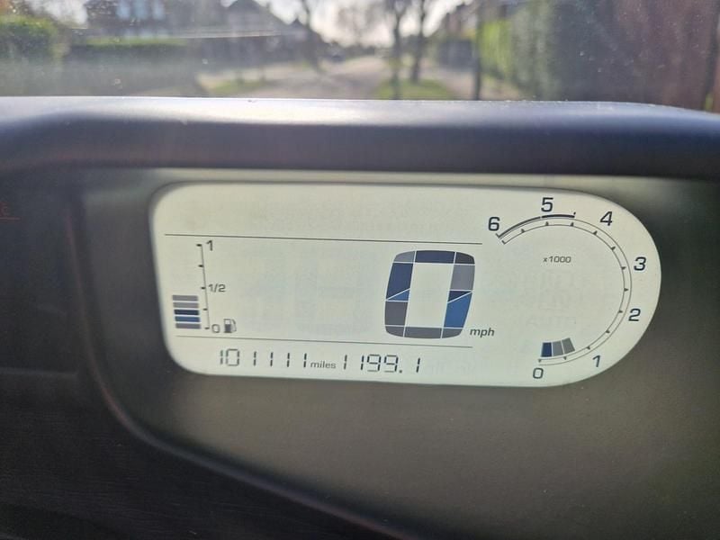 Used Citroën C3 Picasso VTR Sport 2012 Red MPV