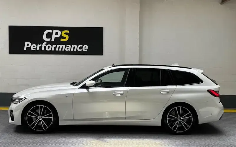 Used BMW 330 M Sport 258 HP (189 kW) 2022 Estate