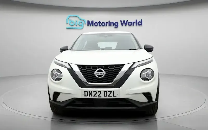 Usado Nissan Juke S 114 HP (83 kW) 2022 Branco SUV