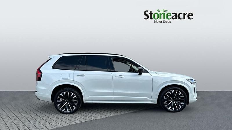 Used Volvo XC90 Ultra 449 HP (330 kW) 2025 White SUV