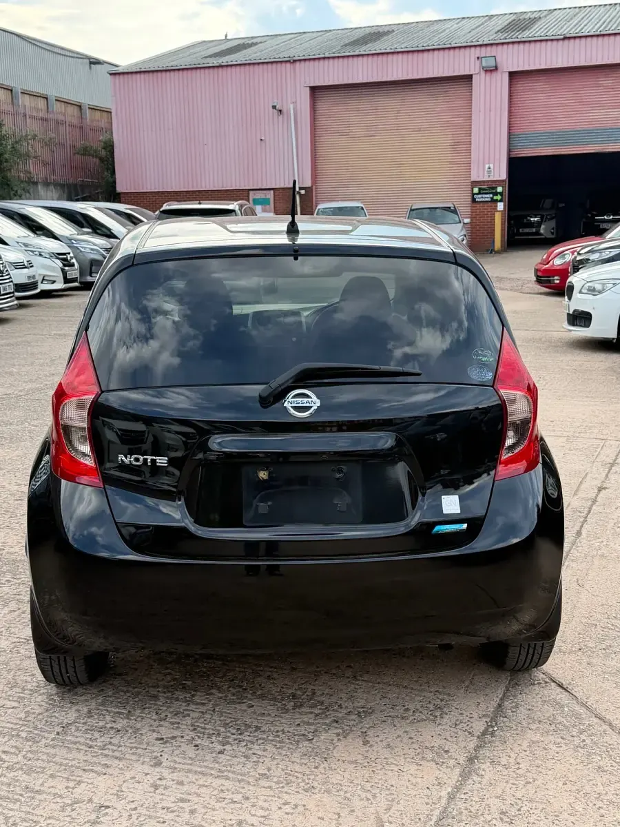 Used Nissan Note 98 HP (72 kW) 2013 Black Hatchback