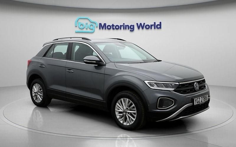 Used VW T-Roc Life 150 HP (110 kW) 2025 SUV