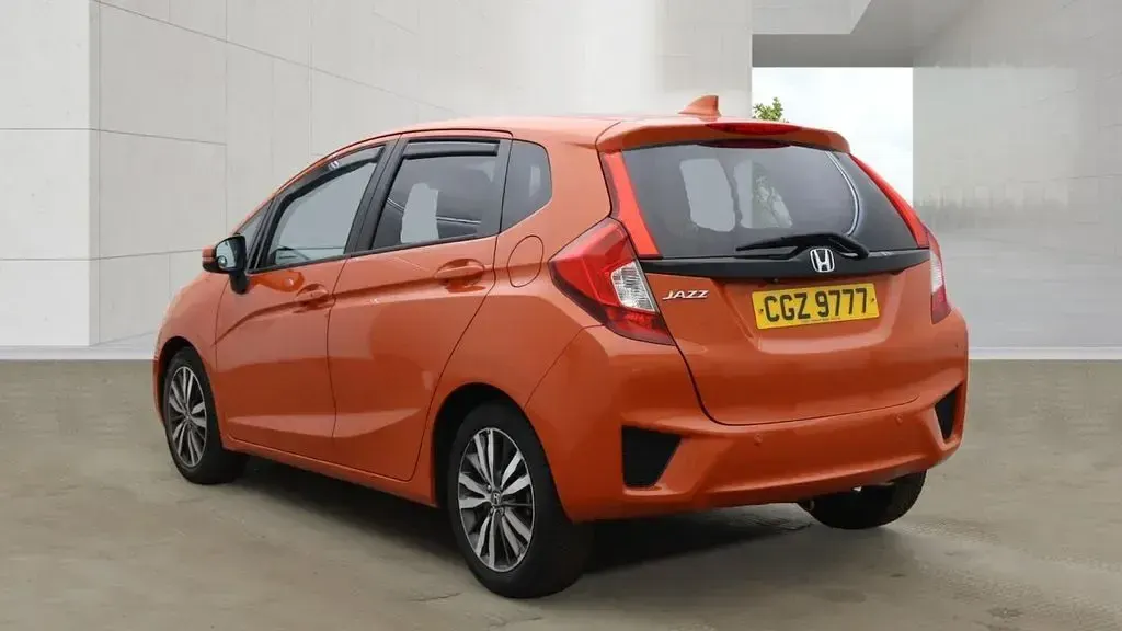 Used Honda Jazz EX 102 HP (75 kW) 2016 Orange Hatchback