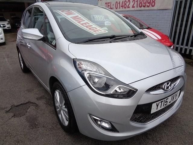 Silver Used 2015 Hyundai ix20 Style Hatchback | £5,999 (Fair price) - Image 1/4