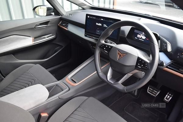 Used Cupra Born 150 kW (204 HP) 2024 Red Hatchback