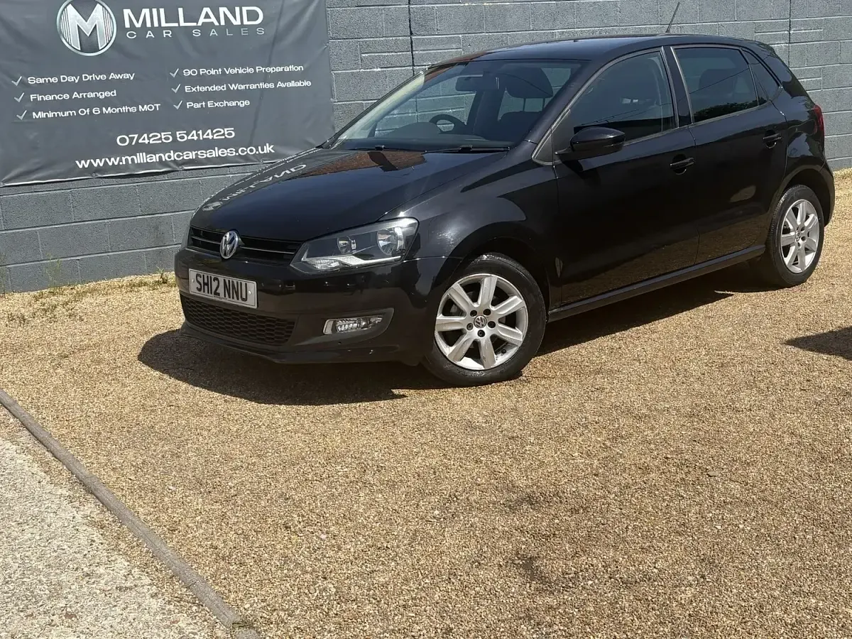 Used VW Polo Match 60 HP (44 kW) 2012 Black Hatchback