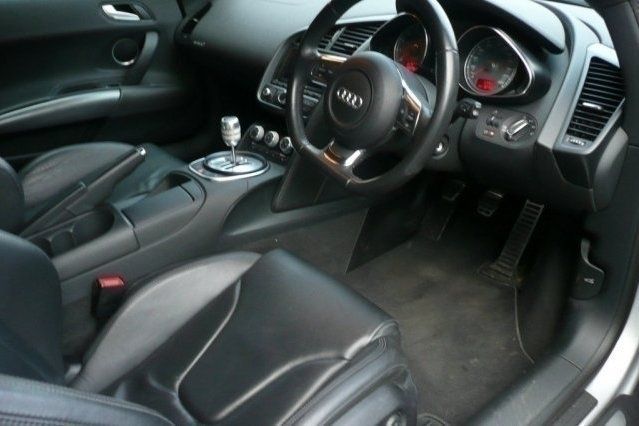 Begagnad Audi R8 Coupé 2009 Sportkupé