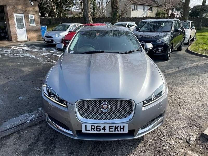 Used Jaguar XF Luxury 200 HP (147 kW) 2014 Grey Sedan