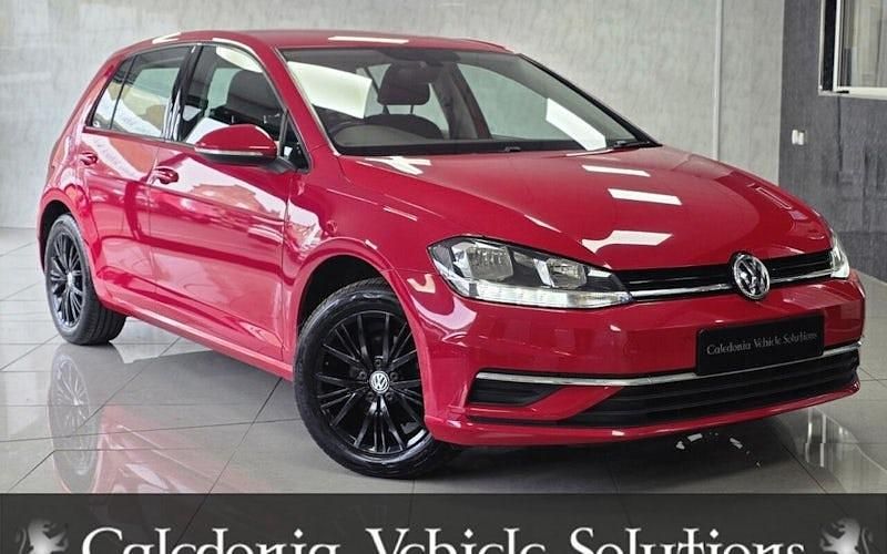 Used VW Golf VII SE 110 HP (80 kW) 2017 Hatchback
