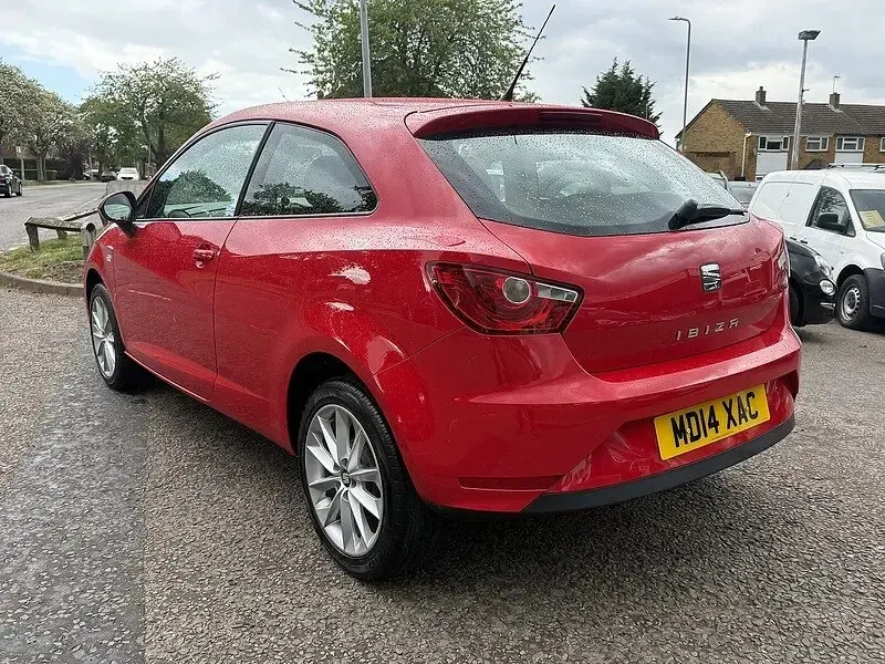 Used Seat Ibiza 2014 Red Hatchback