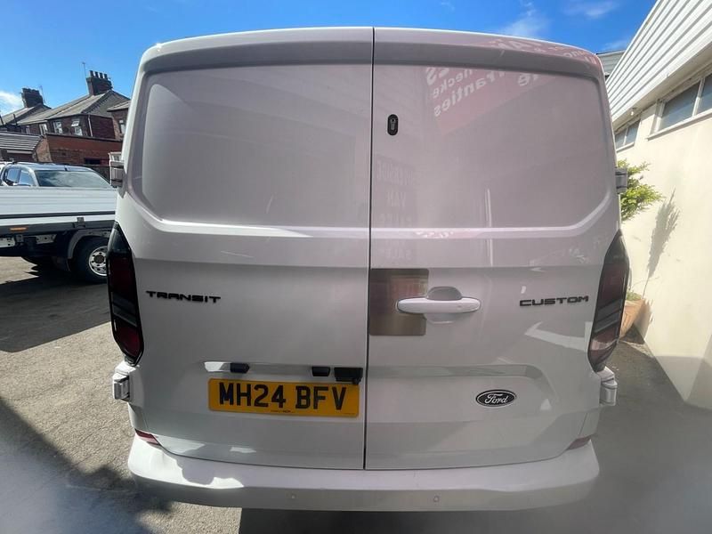 Usado Ford Transit Custom Limited 136 HP (100 kW) 2024 Branco Van