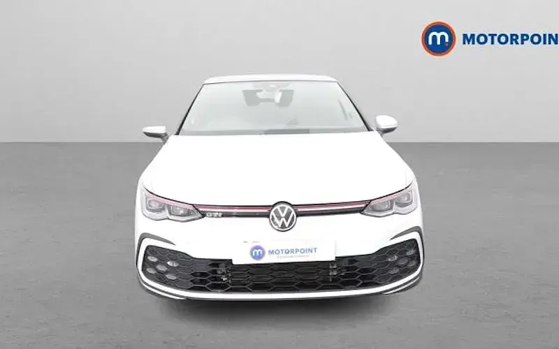 Usado VW Golf VIII GTI 245 CV (180 kW) 2023 Blanco Utilitario