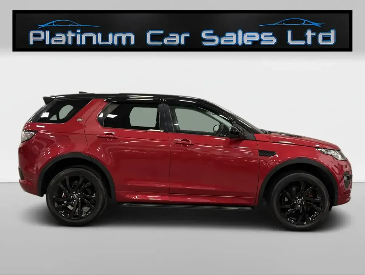 Used Land Rover Discovery 5 HSE Dynamic 2017 Red SUV