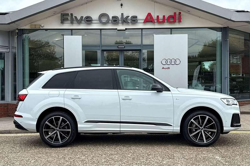 White Used 2022 Audi Q7 Black Edition SUV | £41,990 (Fair price) - Image 1/4