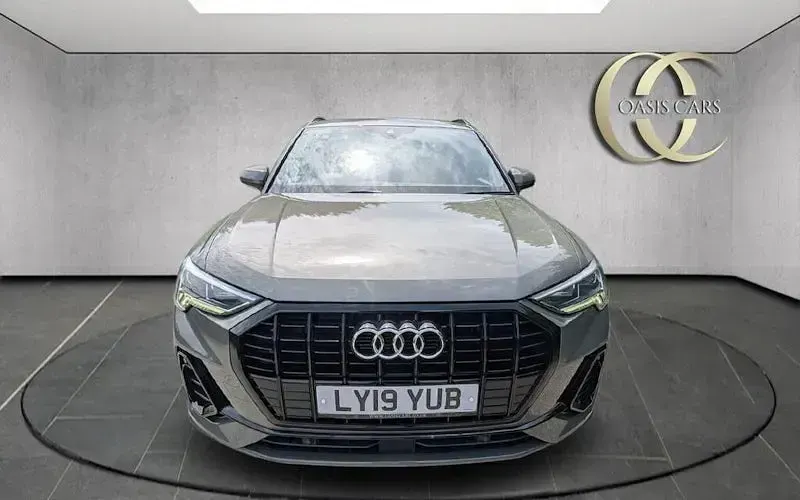 Used Audi Q3 S-Line 230 HP (169 kW) 2019 Grey SUV