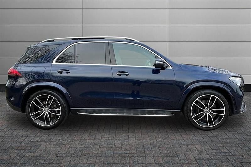 Used Mercedes GLE400 AMG line 330 HP (242 kW) 2021 Cavansite blue Estate