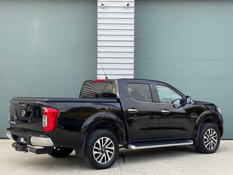 Used Nissan Navara Acenta+ 2018 Black Pickup