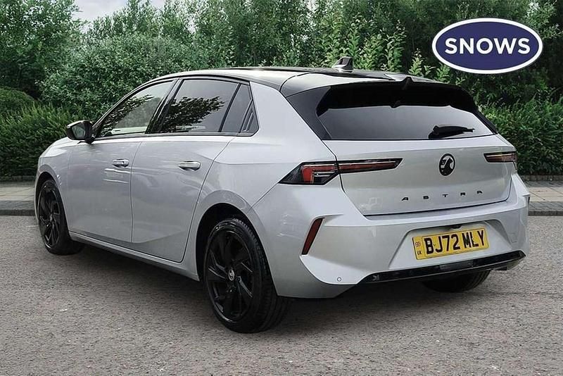 Used Vauxhall Astra GS Line 130 HP (95 kW) 2022 Grey Hatchback