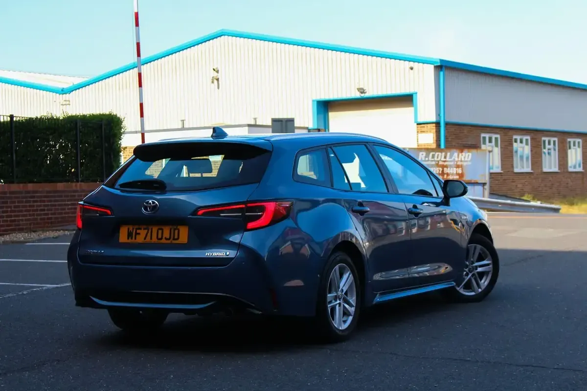 Used Toyota Corolla 2021 Blue Estate