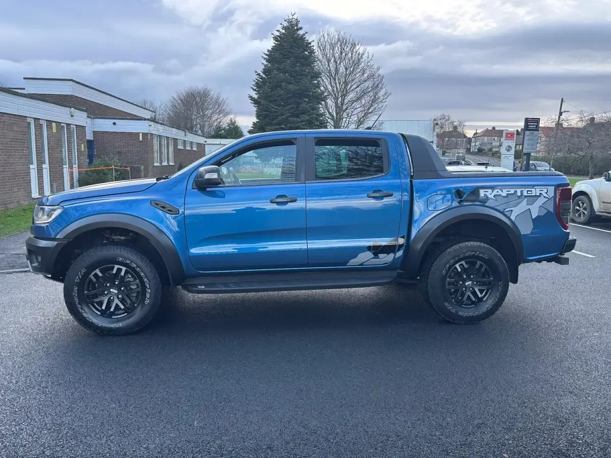 Begagnad Ford Ranger Raptor 210 HK (154 kW) 2020 Blå Pickup