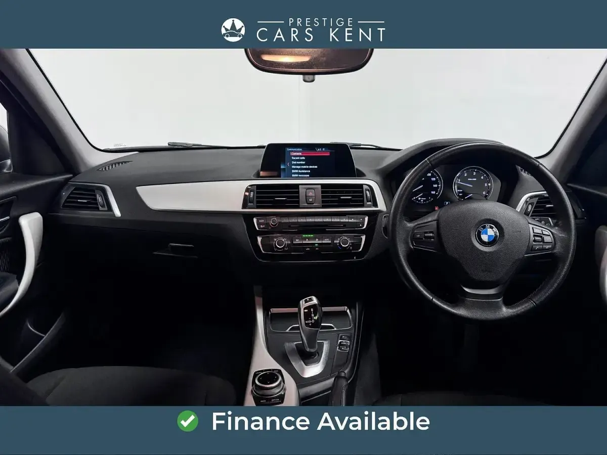 Used BMW 118 Comfort Edition 2019 Black Hatchback
