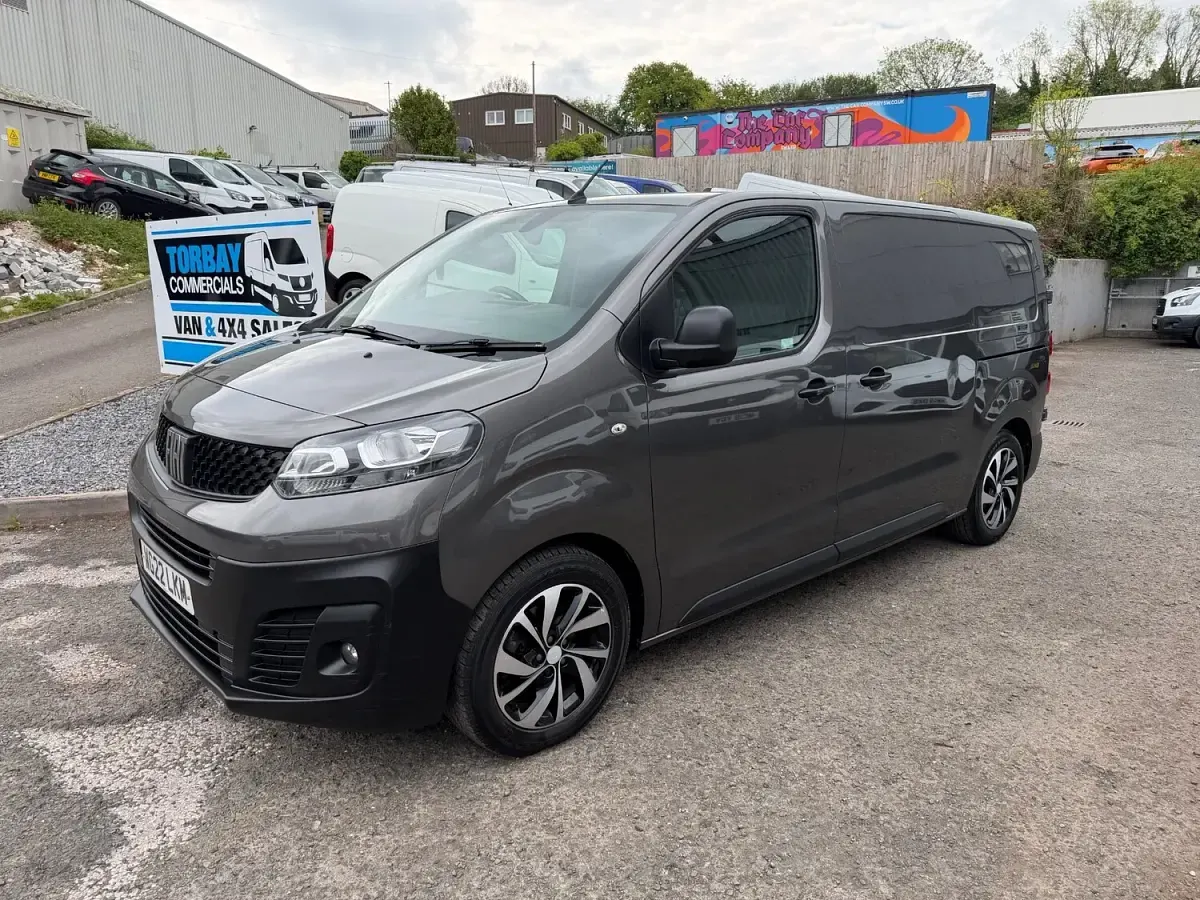 Used Fiat Scudo 120 HP (88 kW) 2022 Grey Van