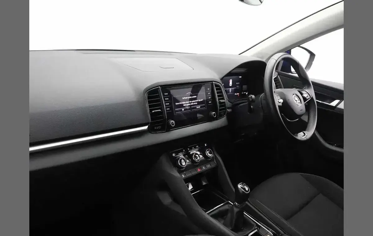 Used Skoda Karoq SE Drive 108 HP (79 kW) 2023 Blue SUV