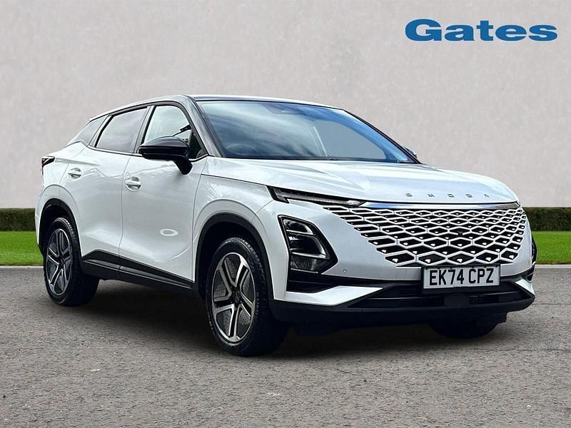White/black Used 2024 Omoda 5 SUV | £23,499 (Fair price) - Image 1/4