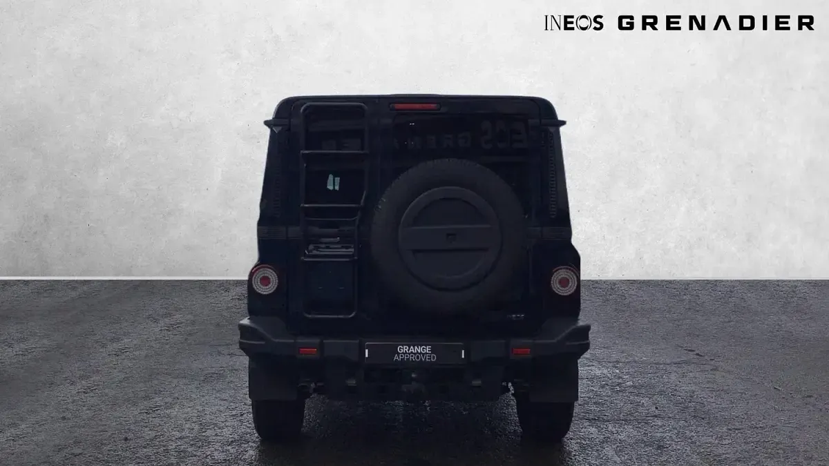 Used Ineos Grenadier 286 HP (210 kW) 2024 Blue MPV