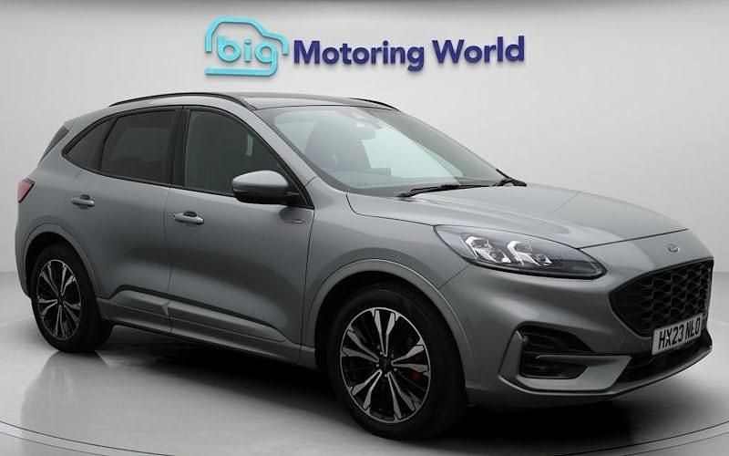 Used 2023 Ford Kuga ST-Line X SUV | £19,900 (Good price) - Image 1/4