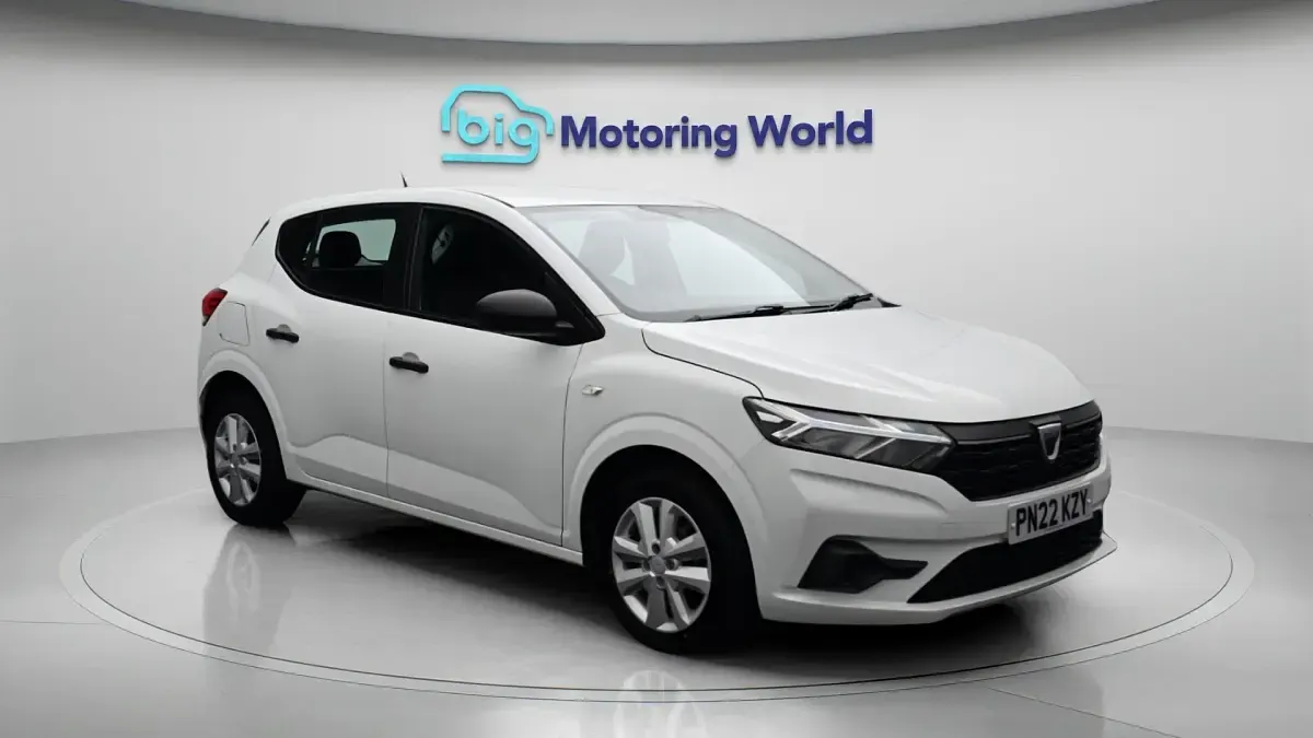 Used Dacia Sandero Essentiel 67 HP (49 kW) 2022 Hatchback