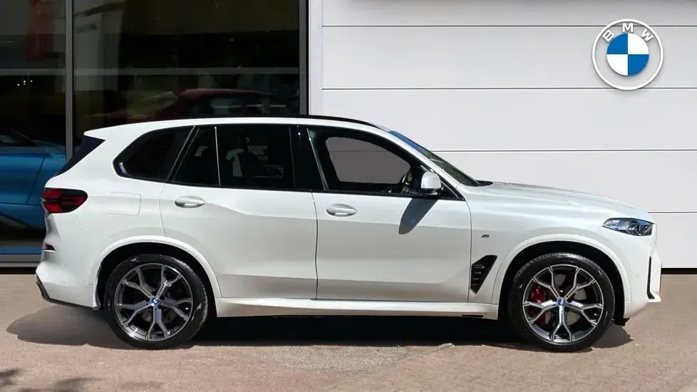 Used BMW X5 M Sport 482 HP (354 kW) 2023 White SUV