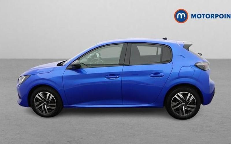 Used Peugeot 208 Allure+ 102 HP (75 kW) 2023 Blue Hatchback