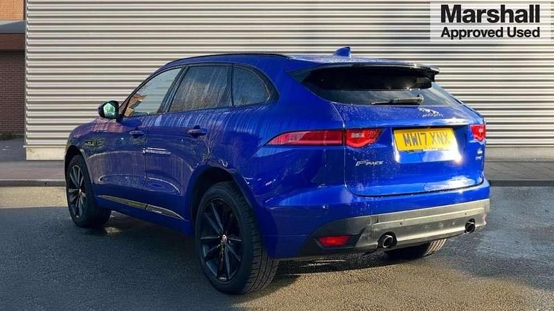 Used Jaguar F-Pace R-Sport 250 HP (183 kW) 2017 Caesium blue metallic SUV