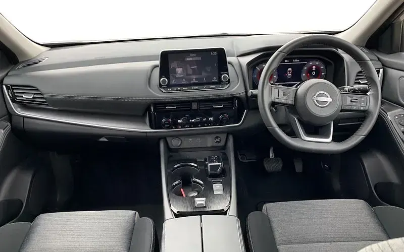 Used Nissan X-Trail Acenta Premium 204 HP (150 kW) 2024 Silver SUV