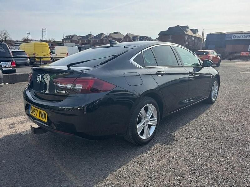 Used Vauxhall Insignia Sport 136 HP (100 kW) 2017 Black Hatchback