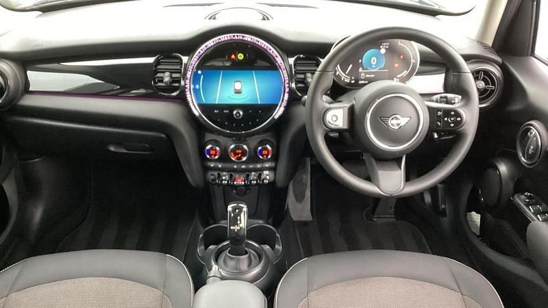 Used Mini Cooper Classic 134 HP (98 kW) 2023 Black Hatchback