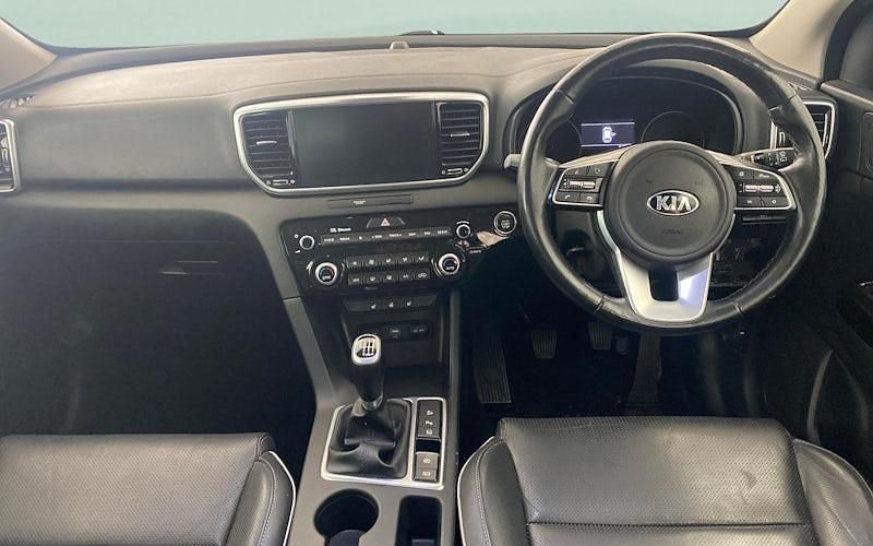 Used Kia Sportage 177 HP (130 kW) 2019 Red SUV