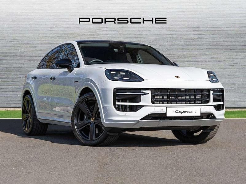 White Used 2025 Porsche Cayenne SUV | £96,940 - Image 1/4