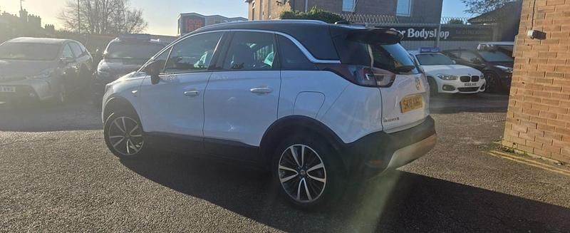 Used Vauxhall Crossland X Elite 2018 White SUV